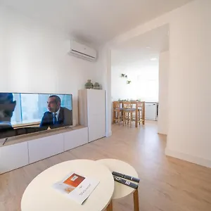 https://your-home-in-malaga-centro-parking-free.es-andalucia.com